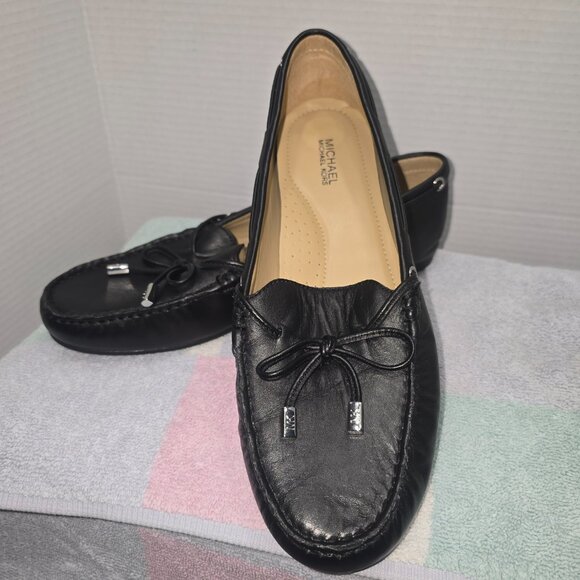 MICHAEL Michael Kors Sutton Leather Moccasin - Picture 2 of 8